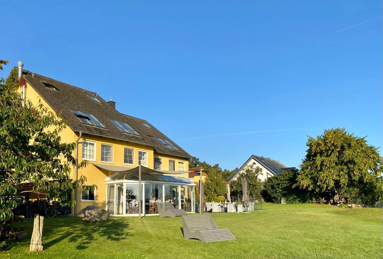 Hotel Am Mueritz-Nationalpark Waren  Exterior photo